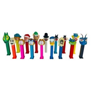 Vintage PEZ Dispenser Lot Cartoon‎ Character Collectible Novelty Candy Toy